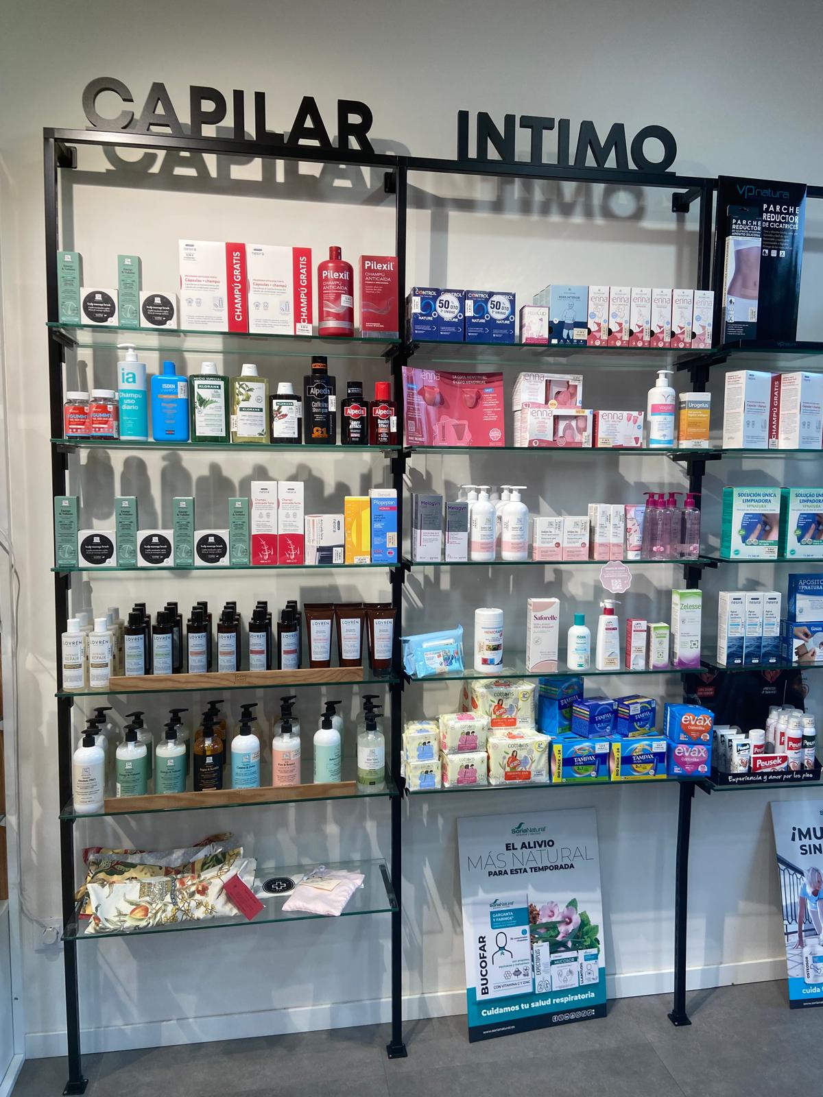 Zona capilar e íntima en Farmacia La Cruz de la Peseta